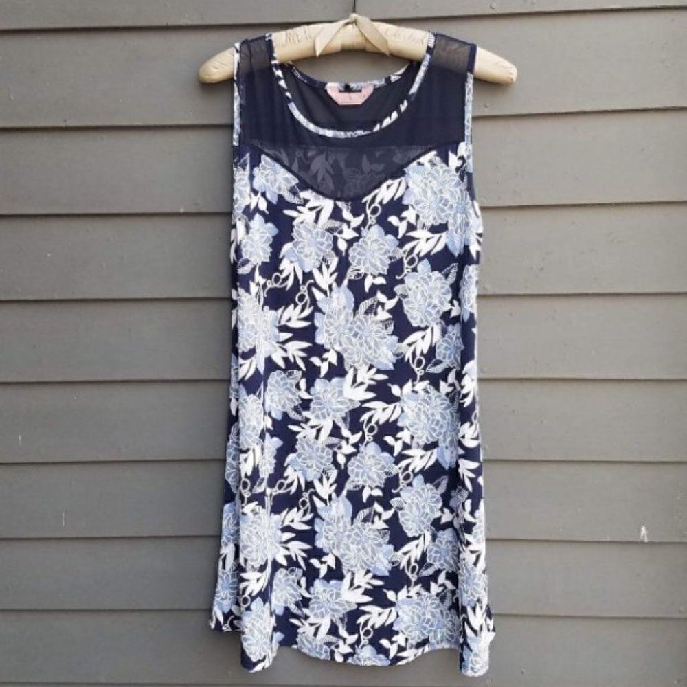 SJS Blue/White Floral Dress Size Medium